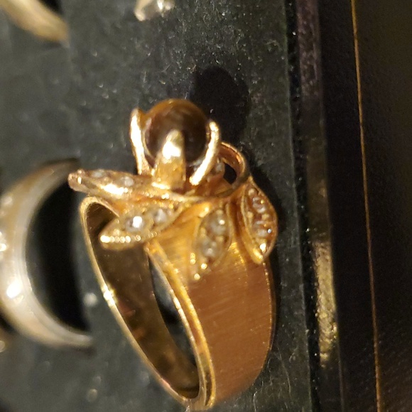 Cats eye and diamond ring 12kt - Picture 4 of 4